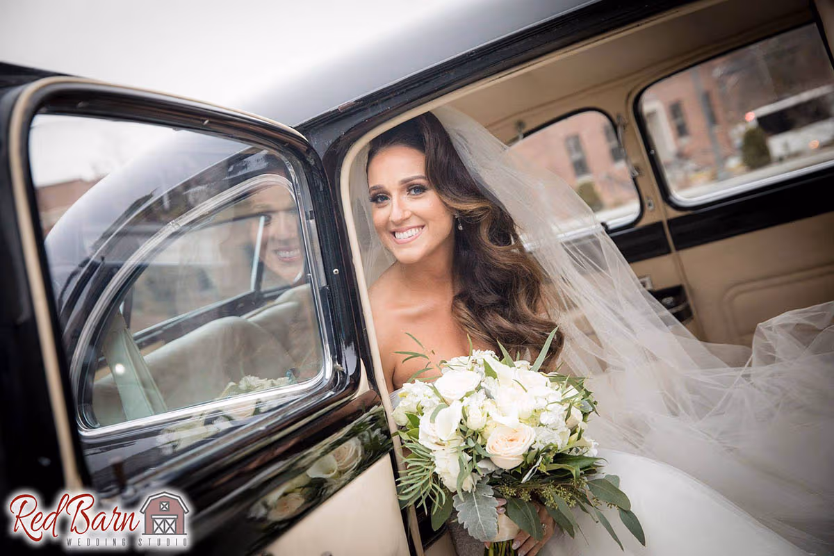 Red Barn Wedding Studio — wedding photographer Chicago