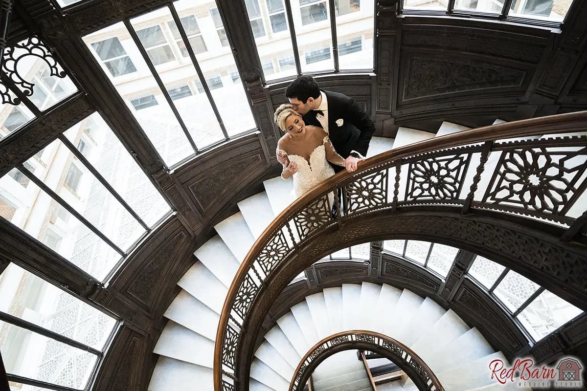 Chicago wedding photo & video — Red Barn Wedding Studio